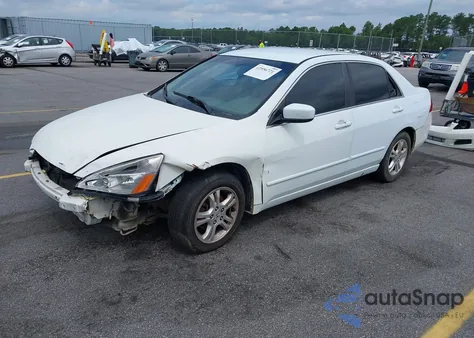 2007 Honda Accord 2.4 Se from USA, damaged, VIN 1HGCM56307A132763